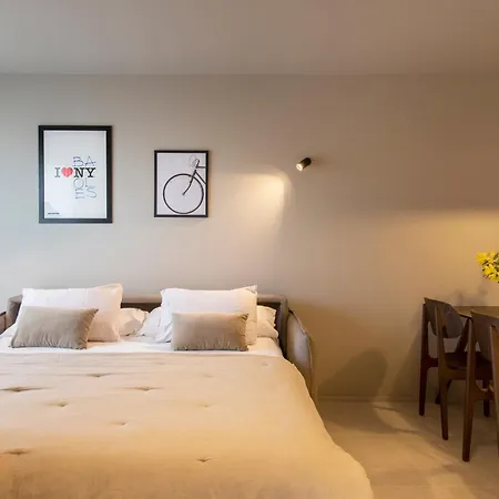 Apartaments La Carpa Banyoles Exterior photo
